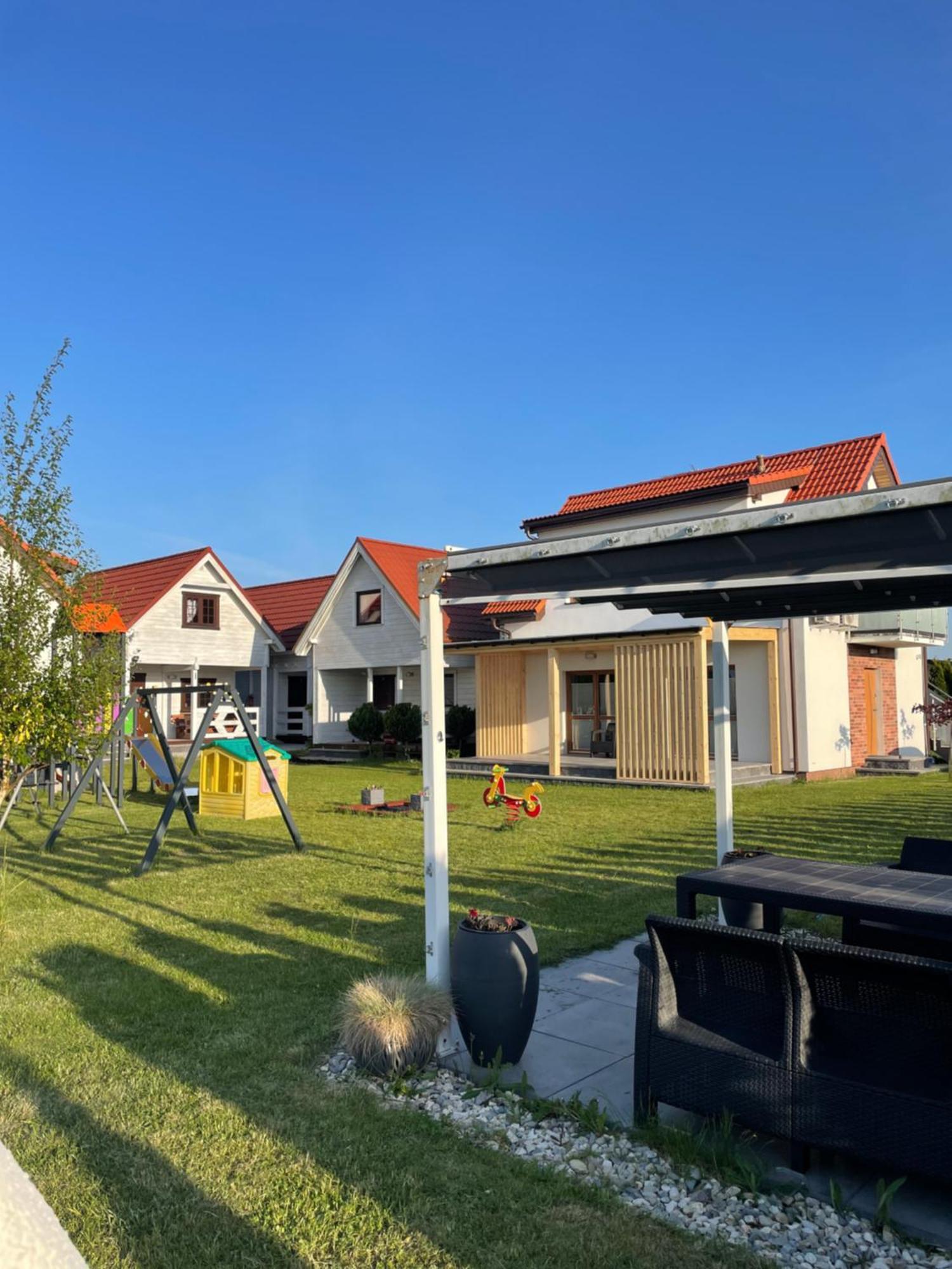 Morski Zakatek Apartamenty Ровы Экстерьер фото